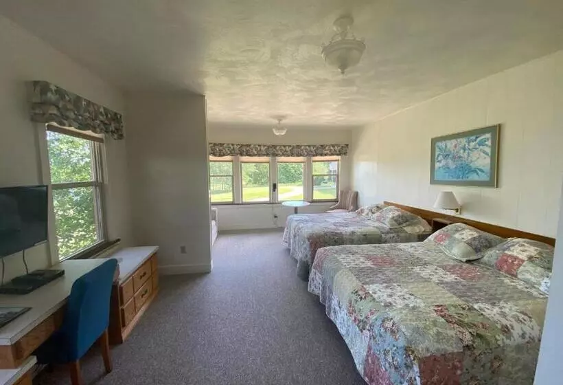 Peters Sunset Beach Resort And Golf