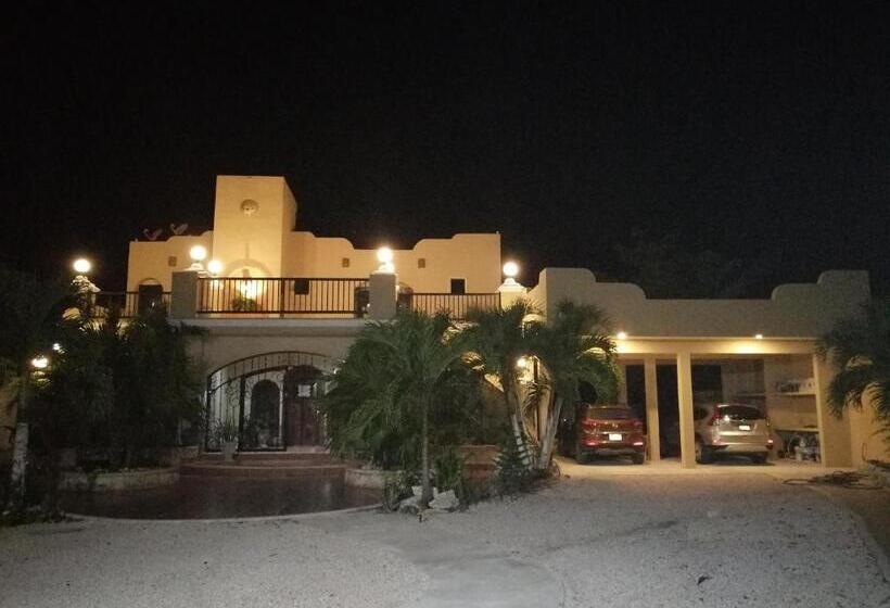 膳宿费 Castillito Kin Nah