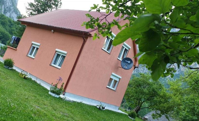 پانسیون Guesthouse Stanišić