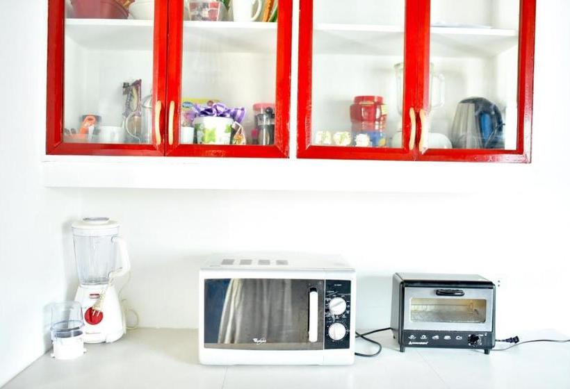 Pensió Guesthouse Storyshare Apas