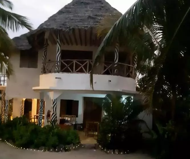 ペンション Mango Beach House