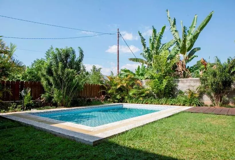 Majatalo Reddoorz Plus Near Dago Pakar