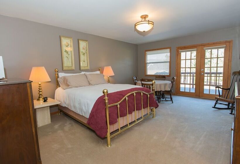 Brookside Bed & Breakfast