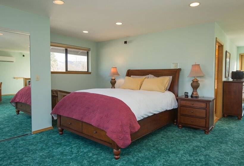 Brookside Bed & Breakfast