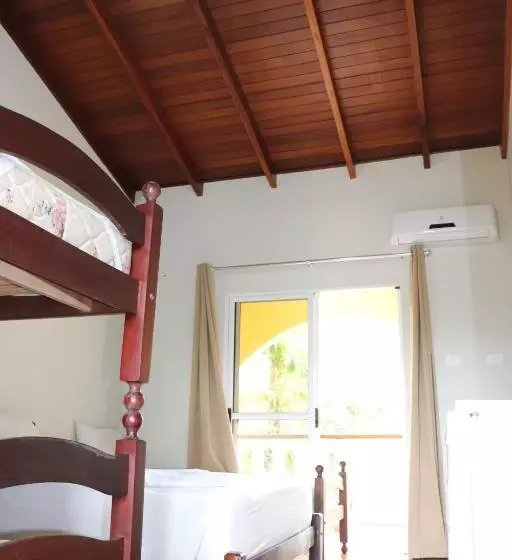 Majatalo Camping Pousada Ilha Do Mel   Frente Ao Mar