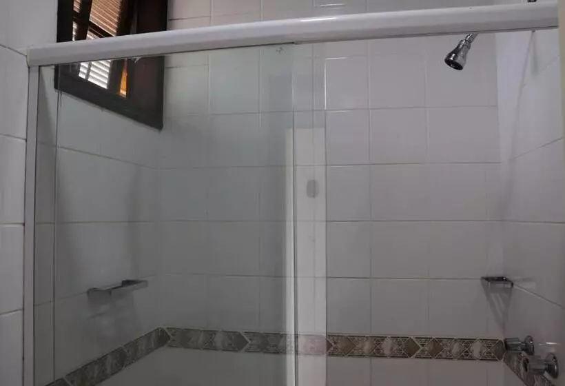 Majatalo Camping Pousada Ilha Do Mel   Frente Ao Mar