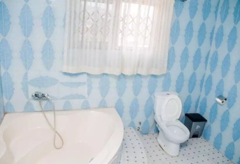 Majatalo Elizz Guest House