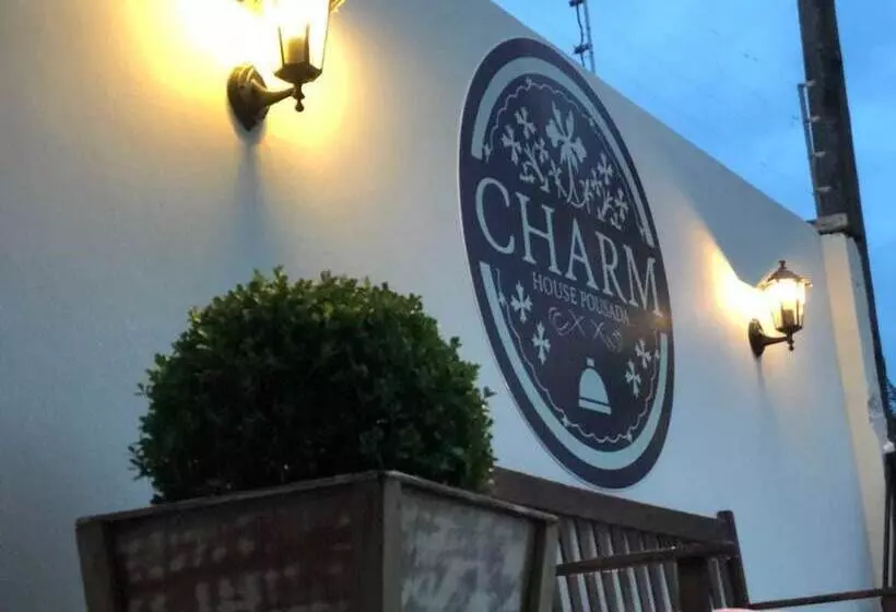 Majatalo Pousada Charm House