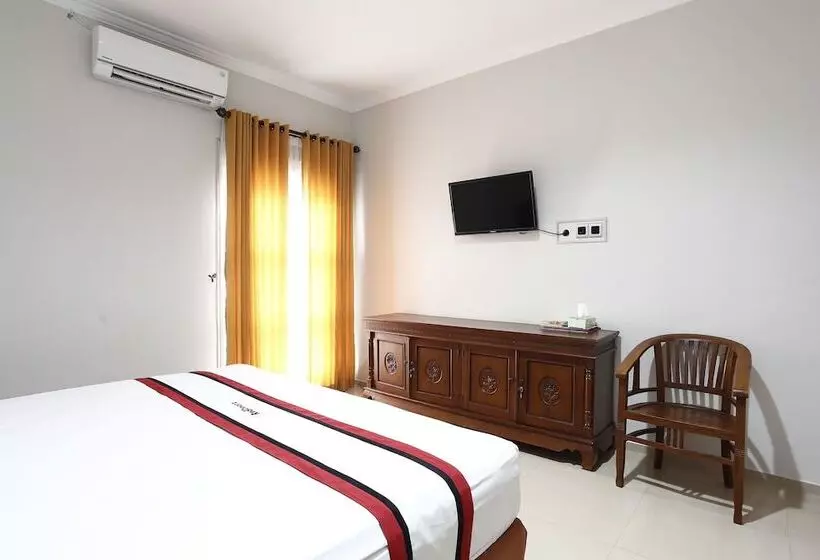 پانسیون Reddoorz Plus Near Adisucipto Airport 2