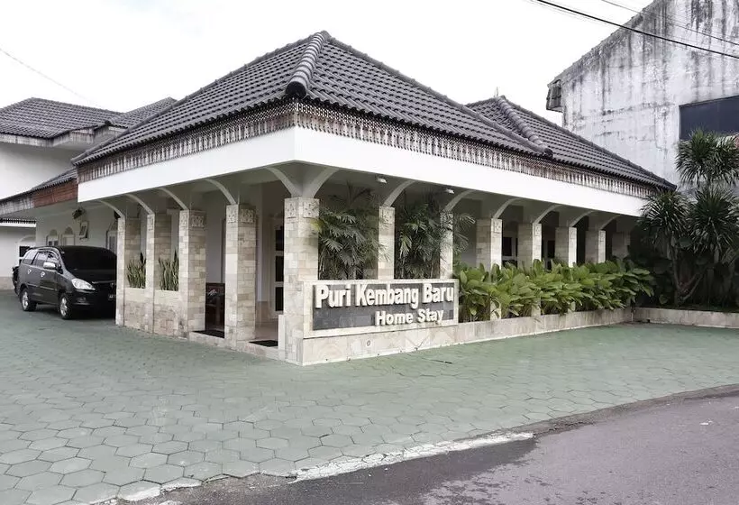 پانسیون Reddoorz Plus Near Adisucipto Airport 2