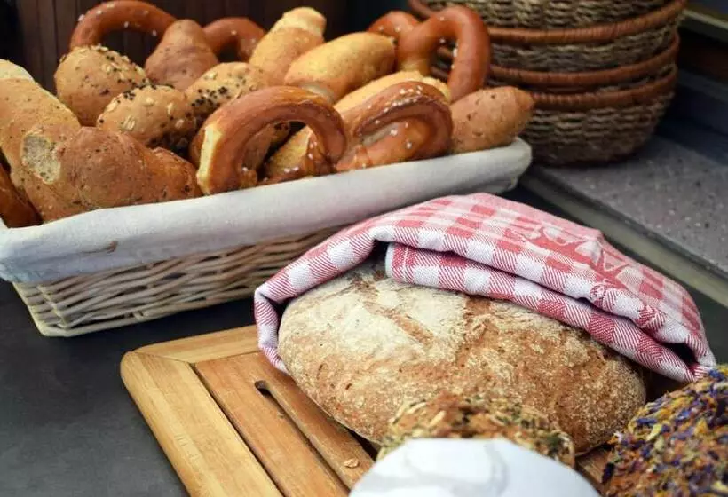Retkeilymaja Gasthof Panzl Bräu