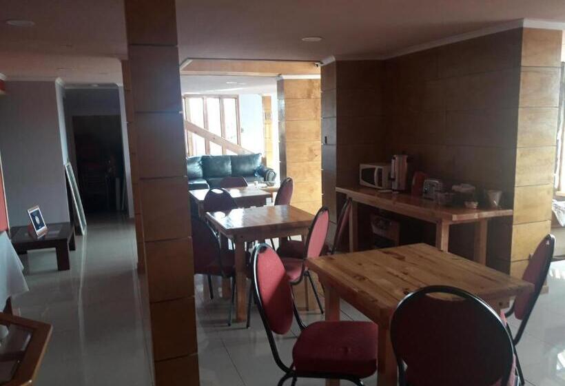 הוסטל Hostal Los Teros