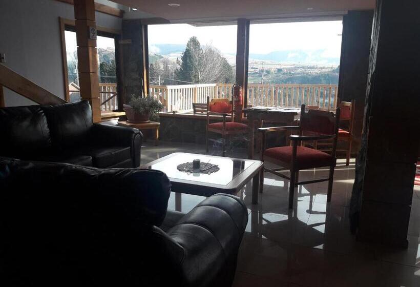 הוסטל Hostal Los Teros