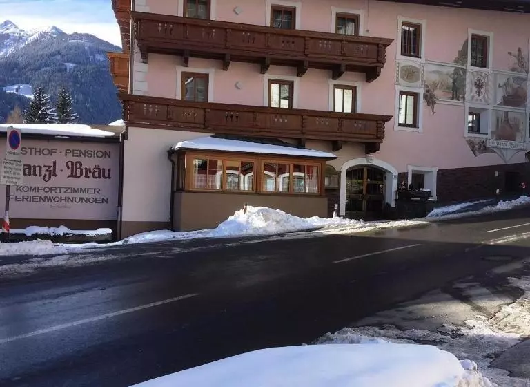 Retkeilymaja Gasthof Panzl Bräu