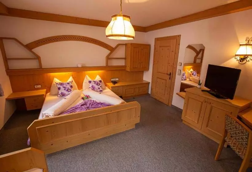 Retkeilymaja Gasthof Panzl Bräu