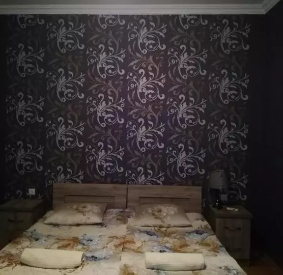 پانسیون Lakeside Green Balcony Home