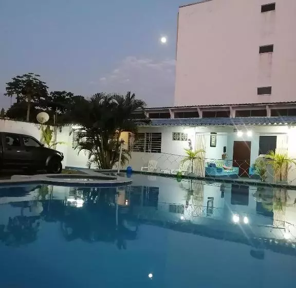 Majatalo Hostal Aruba