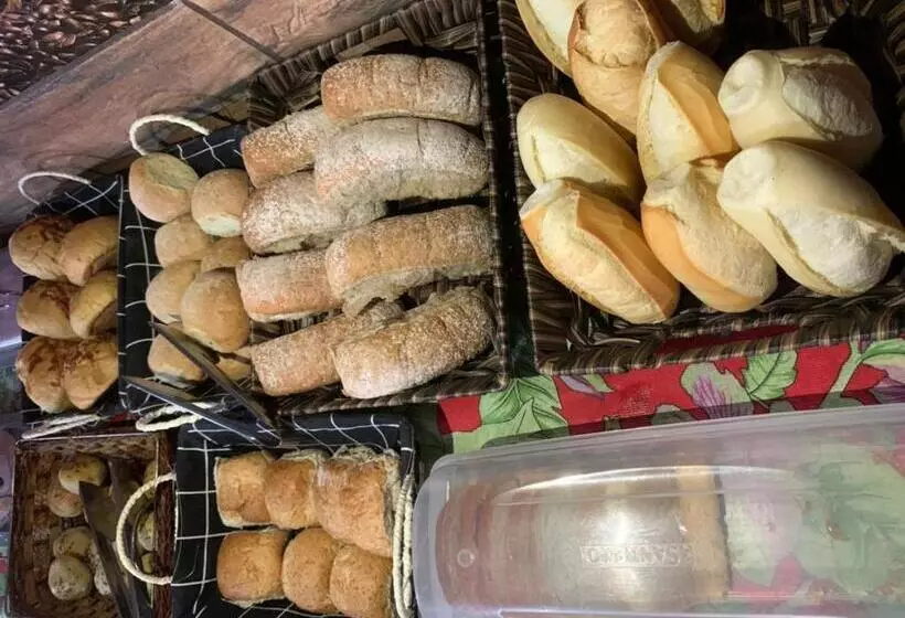 Majatalo Pousada E Restaurante Tio Paulo