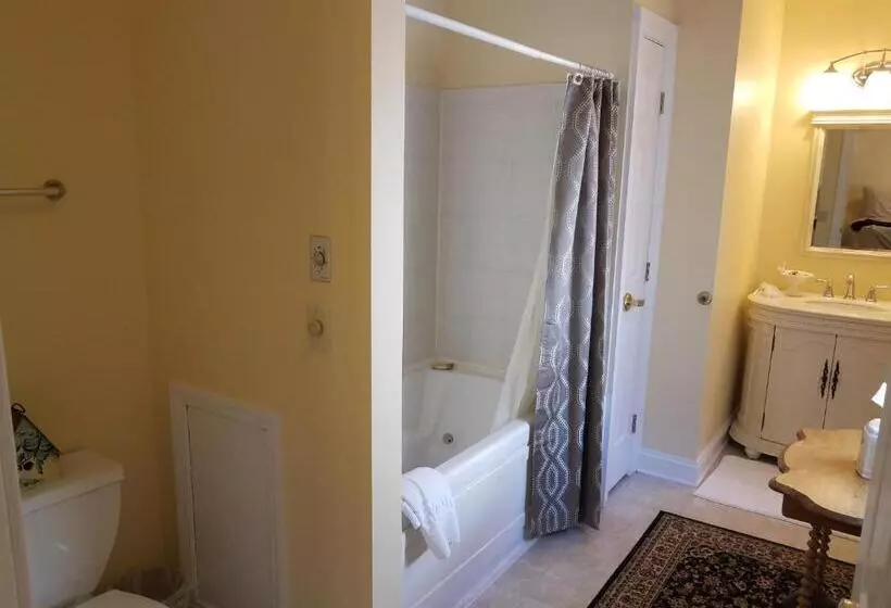 ベッドアンドブレックファースト Old Brick Inn