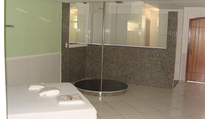 Отель Flamboyant