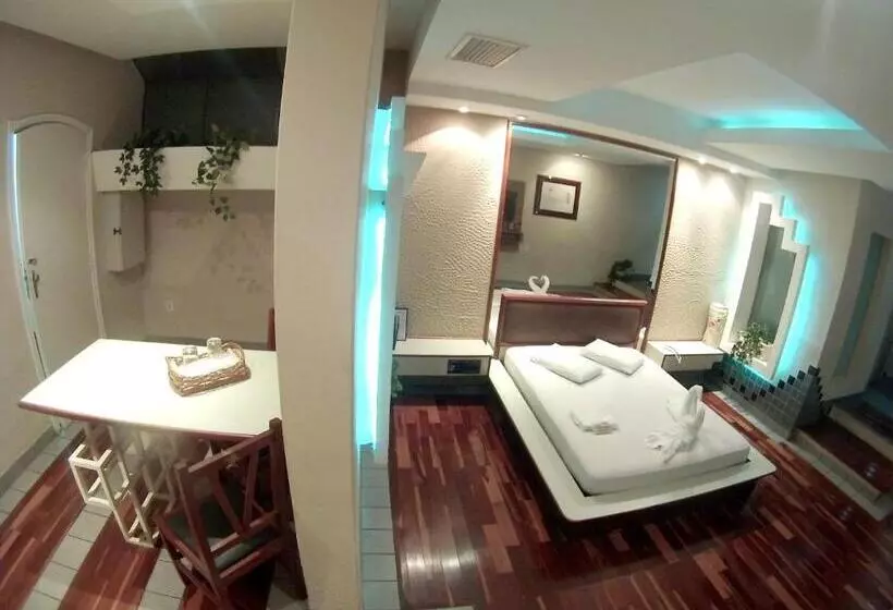 ホテル Flamboyant