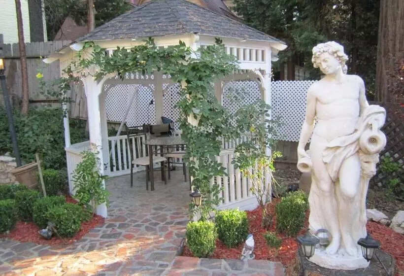 Majatalo Fleur De Lac Europeran Inn