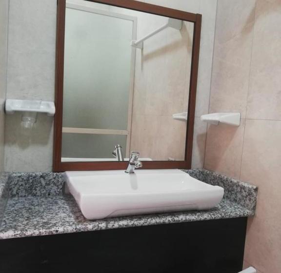 פנסיון Hostal Villamil