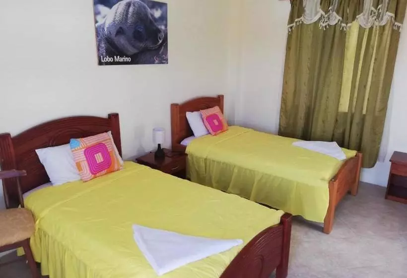 پانسیون Hostal Villamil