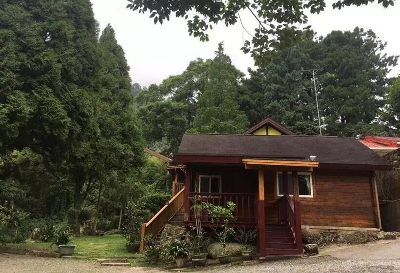 پانسیون Jin Zu Cottage