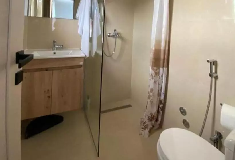 پانسیون Rooms Lida & Friendly Home