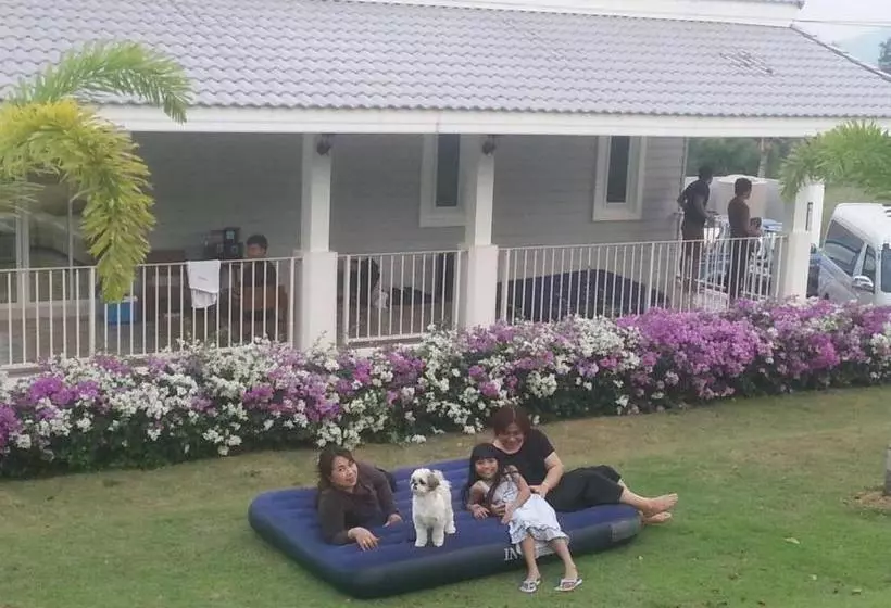 Lomakeskus Sangchan Garden At Kaeng Krachan