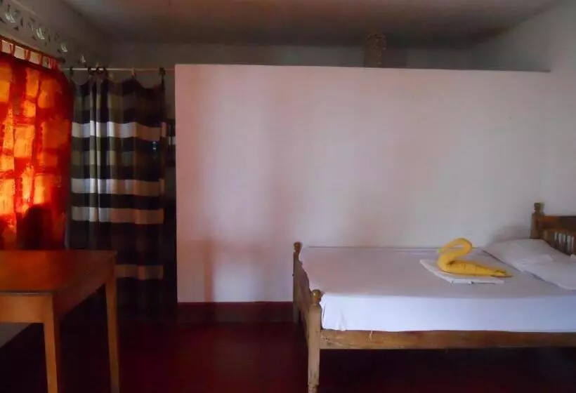 Majatalo Beach Hostal Oasis