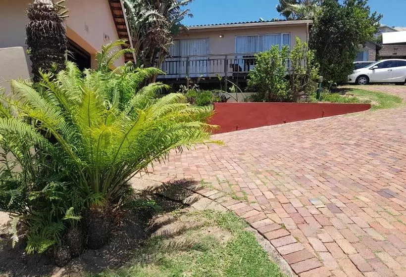 Majatalo Dolphin Coast Guesthouse