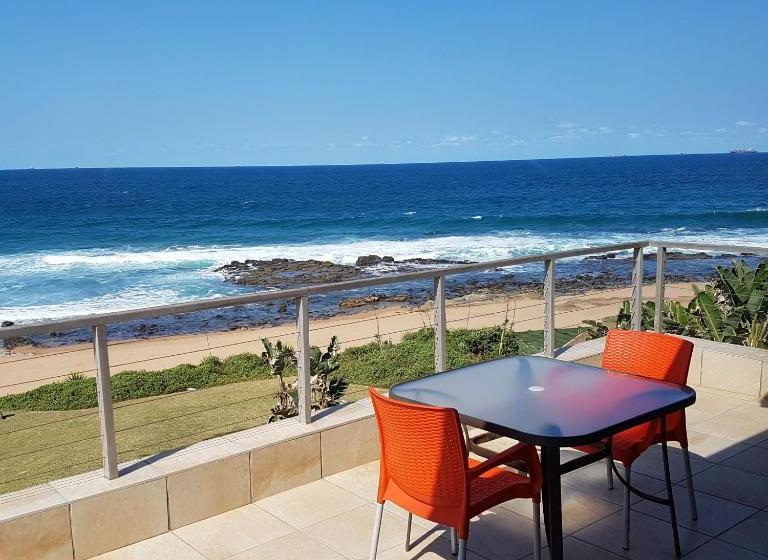 펜션 Dolphin Coast Guesthouse