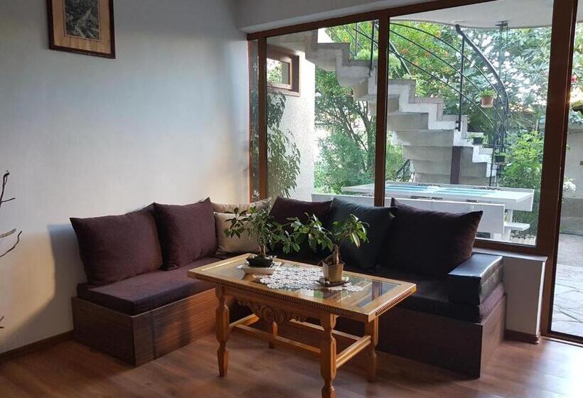 بنسيون Guest House Veselina