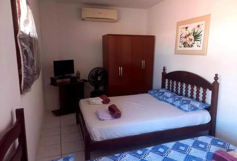 پانسیون Suítes Centro Praia