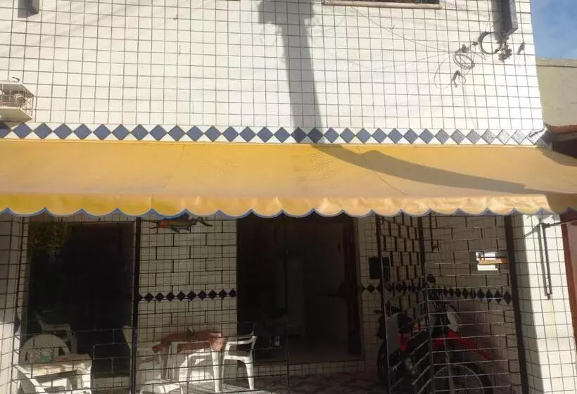 پانسیون Suítes Centro Praia