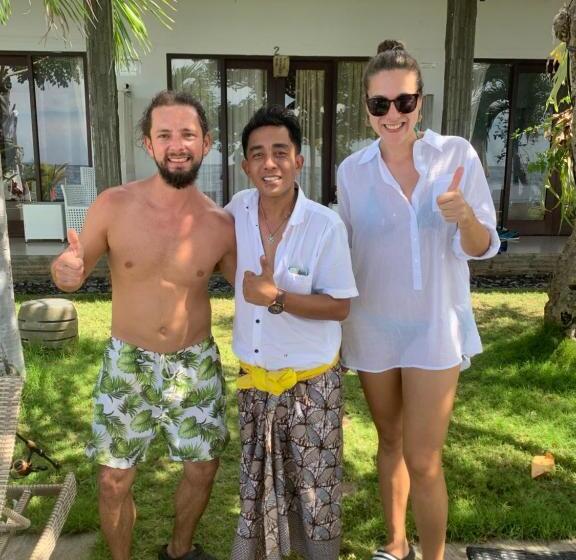 ペンション Valomia Beachfront