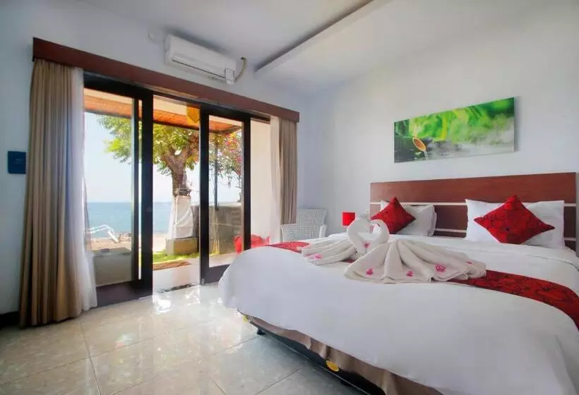 Pansiyon Valomia Beachfront