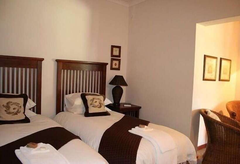 פנסיון Die Kersiehuis Guesthouse