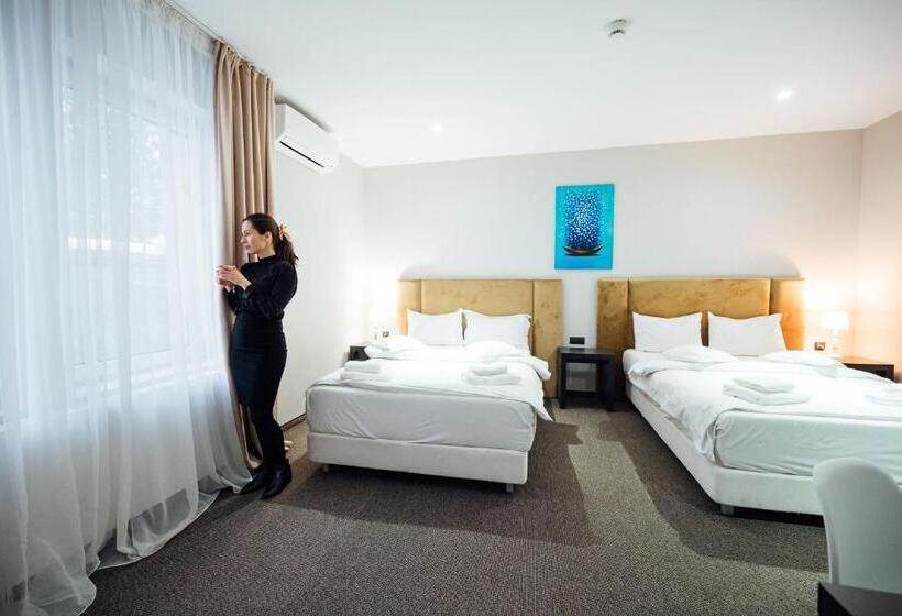 بنسيون Vila Fabesca