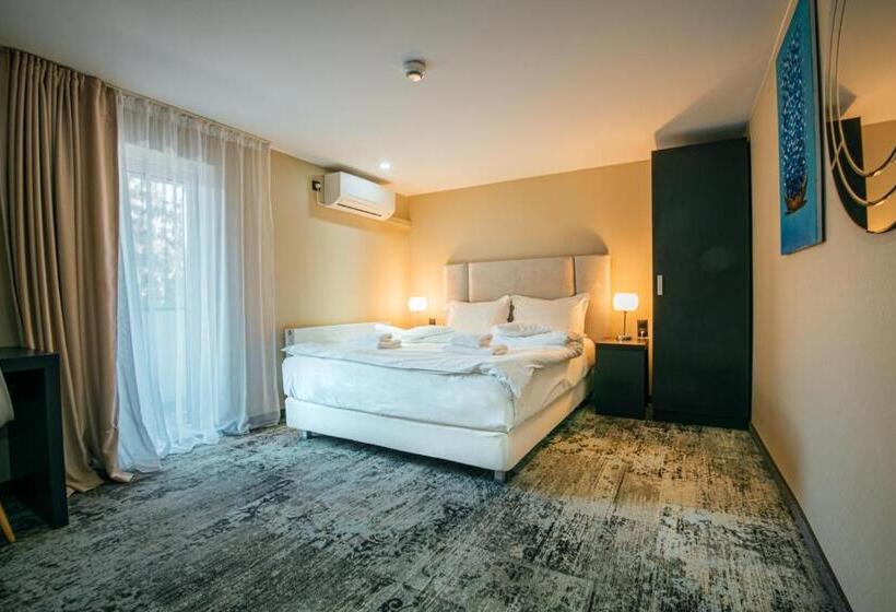 بنسيون Vila Fabesca