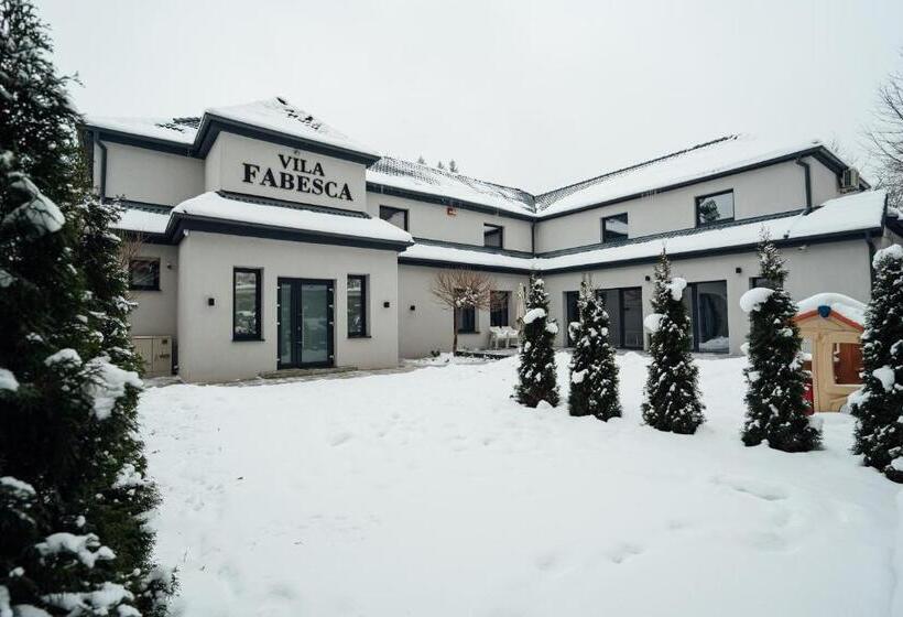 بنسيون Vila Fabesca