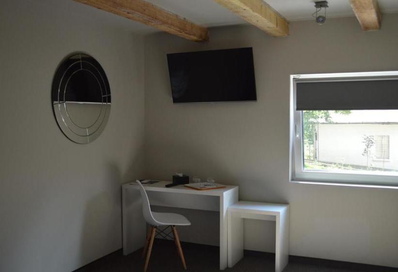 بنسيون Vila Fabesca