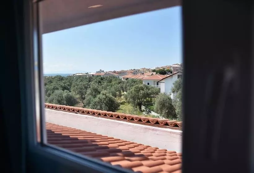 Zeytin Arası Apart Otel