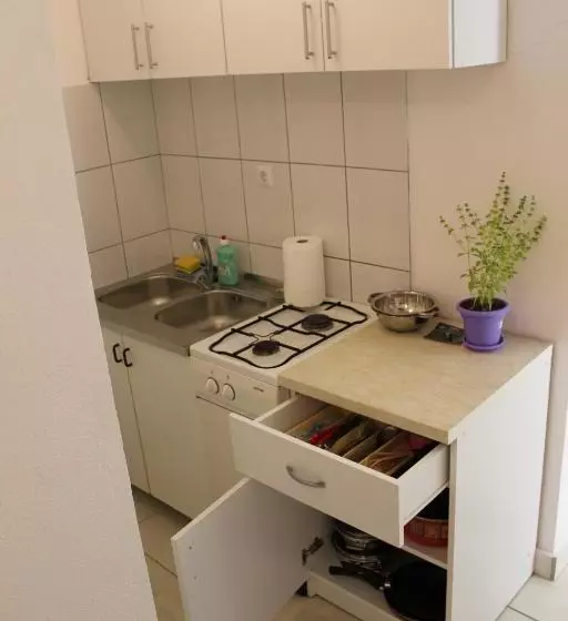 پانسیون Guest House Put