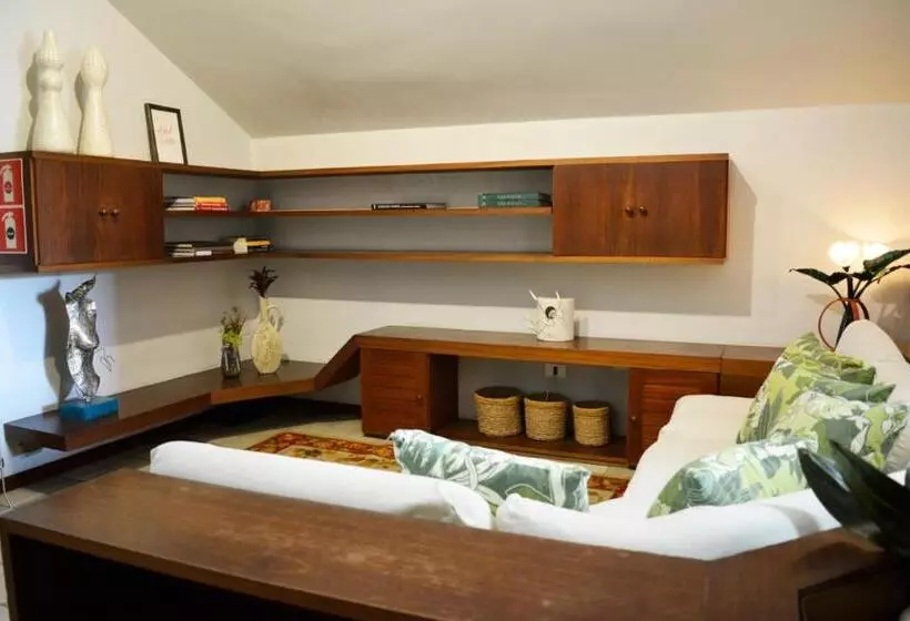 ペンション Pousada O Garimpo