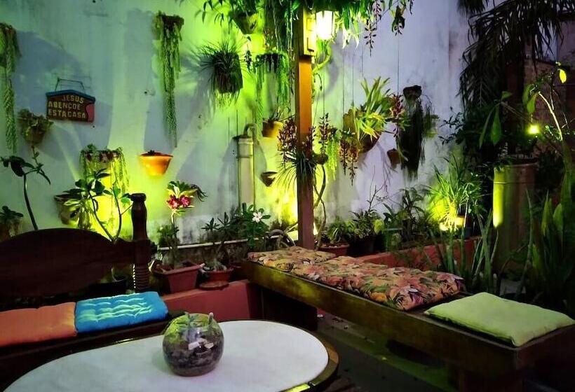 پانسیون Pousada Solar De Lourdes