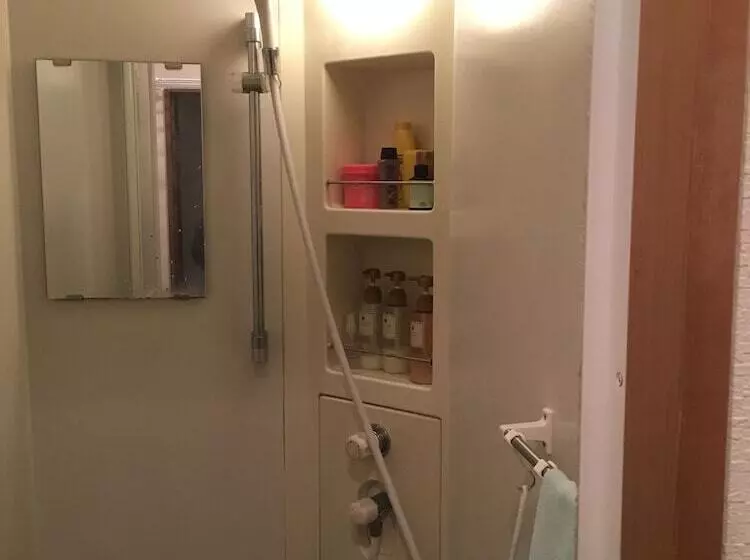 پانسیون 1.2.3 Guest House