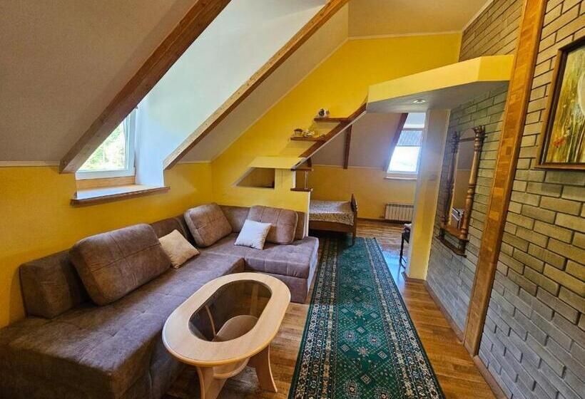 Пансион Cottage Kazka Lisu